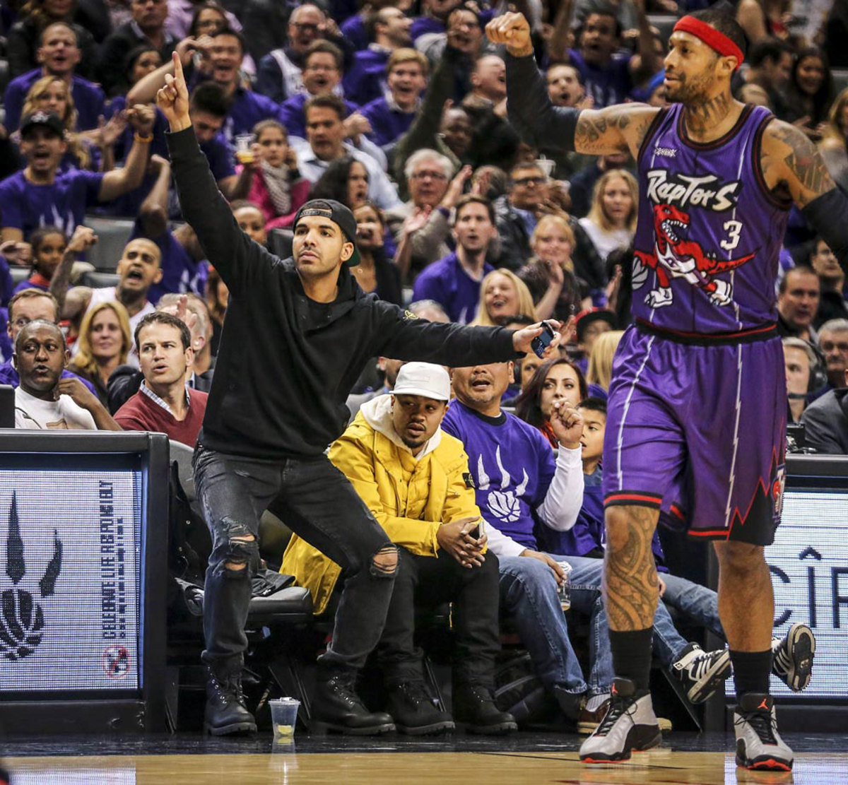 2014-1107-Drake_0.jpg